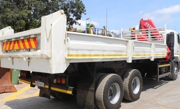 Buy Used Hino 300 Series White Truck in Windhoek in Namibia Buy Used Hino 300 Series White Truck in Windhoek in Namibia