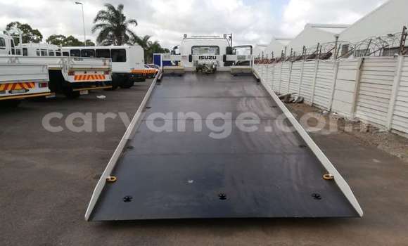 Buy Used Isuzu FTR 850 White Truck in Windhoek in Namibia Buy Used Isuzu FTR 850 White Truck in Windhoek in Namibia