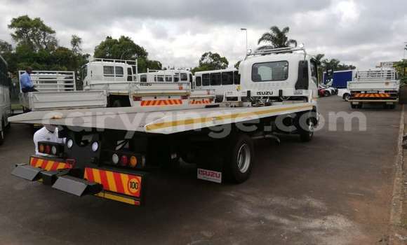 Buy Used Isuzu FTR 850 White Truck in Windhoek in Namibia Buy Used Isuzu FTR 850 White Truck in Windhoek in Namibia