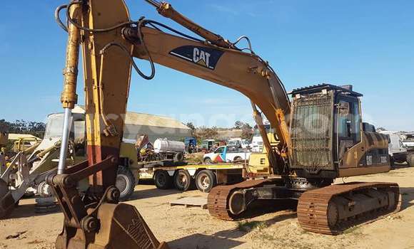Buy Used Caterpillar 120 Other Truck in Karasburg in Karas Buy Used Caterpillar 120 Other Truck in Karasburg in Karas