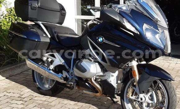 Buy Used BMW R 1200 Black Bike in Windhoek in Namibia