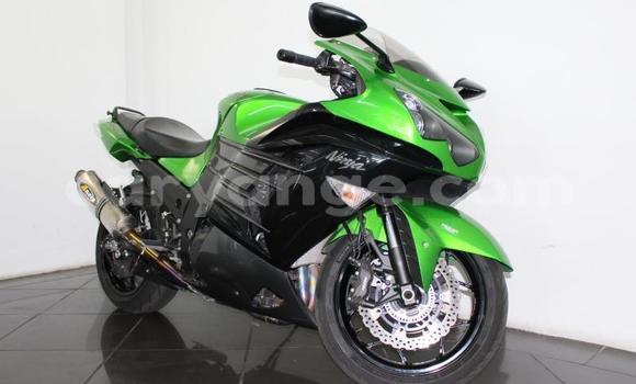 Buy used kawasaki zzr green bike in grootfontein in namibia