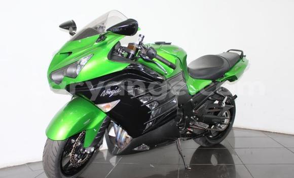 Buy Used Kawasaki ZZR Green Bike in Grootfontein in Namibia Buy Used Kawasaki ZZR Green Bike in Grootfontein in Namibia