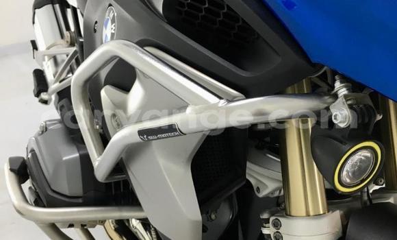 Buy Used BMW R1200GS Adventure Blue Bike in Grootfontein in Namibia Buy Used BMW R1200GS Adventure Blue Bike in Grootfontein in Namibia