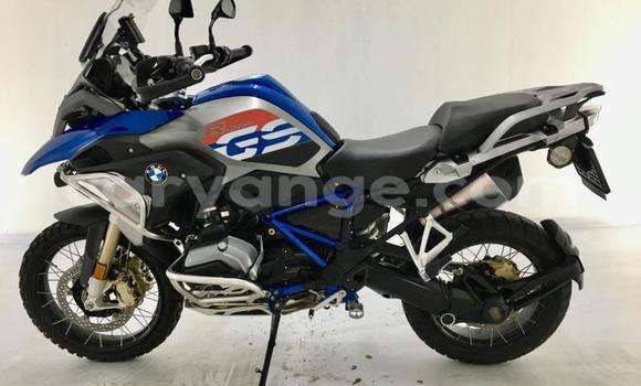 Buy Used BMW R1200GS Adventure Blue Bike in Grootfontein in Namibia Buy Used BMW R1200GS Adventure Blue Bike in Grootfontein in Namibia