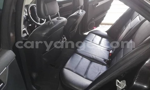 Acheter Occasion Voiture Mercedes-Benz C–Class Noir à Windhoek, Namibie Acheter Occasion Voiture Mercedes-Benz C–Class Noir à Windhoek, Namibie