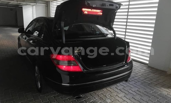 Acheter Occasion Voiture Mercedes-Benz C–Class Noir à Windhoek, Namibie Acheter Occasion Voiture Mercedes-Benz C–Class Noir à Windhoek, Namibie