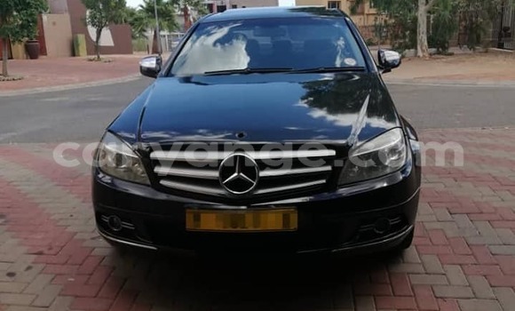 Acheter Occasion Voiture Mercedes-Benz C–Class Noir à Windhoek, Namibie Acheter Occasion Voiture Mercedes-Benz C–Class Noir à Windhoek, Namibie