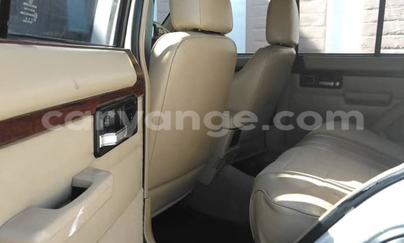 Acheter Occasion Voiture Jeep Cherokee Blanc à Windhoek, Namibie Acheter Occasion Voiture Jeep Cherokee Blanc à Windhoek, Namibie