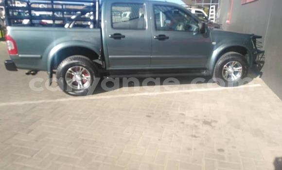Acheter Occasion Voiture Isuzu KB Noir à Windhoek, Namibie