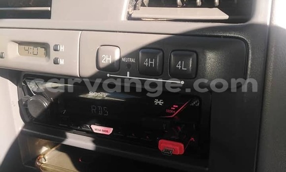 Acheter Occasion Voiture Isuzu KB Noir à Windhoek, Namibie Acheter Occasion Voiture Isuzu KB Noir à Windhoek, Namibie