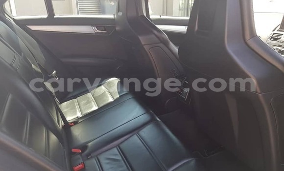 Acheter Occasion Voiture Mercedes-Benz C–Class Blanc à Windhoek, Namibie Acheter Occasion Voiture Mercedes-Benz C–Class Blanc à Windhoek, Namibie