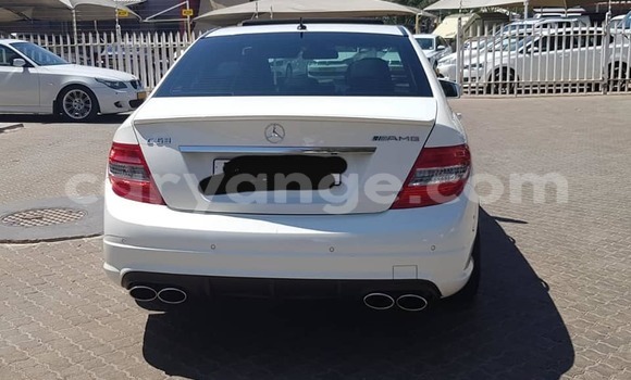 Acheter Occasion Voiture Mercedes-Benz C–Class Blanc à Windhoek, Namibie Acheter Occasion Voiture Mercedes-Benz C–Class Blanc à Windhoek, Namibie