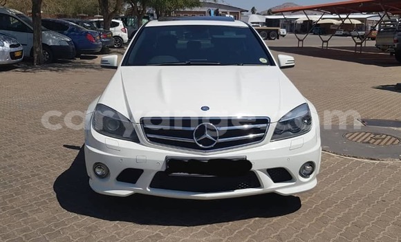 Acheter Occasion Voiture Mercedes-Benz C–Class Blanc à Windhoek, Namibie Acheter Occasion Voiture Mercedes-Benz C–Class Blanc à Windhoek, Namibie