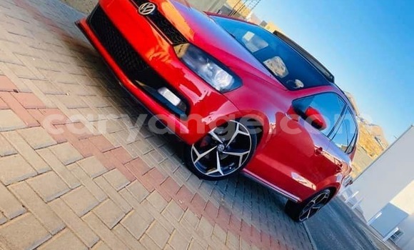 Acheter Occasion Voiture Volkswagen Polo Rouge à Windhoek, Namibie Acheter Occasion Voiture Volkswagen Polo Rouge à Windhoek, Namibie