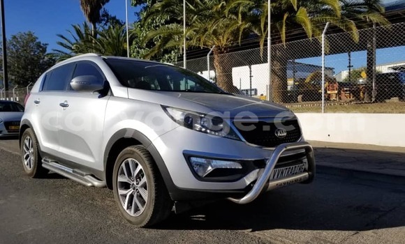 Buy Used Kia Sportage Silver Car in Windhoek in Namibia Buy Used Kia Sportage Silver Car in Windhoek in Namibia