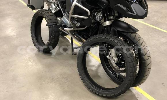 Buy Used BMW R1200GS Adventure Black Bike in Karibib in Erongo Buy Used BMW R1200GS Adventure Black Bike in Karibib in Erongo