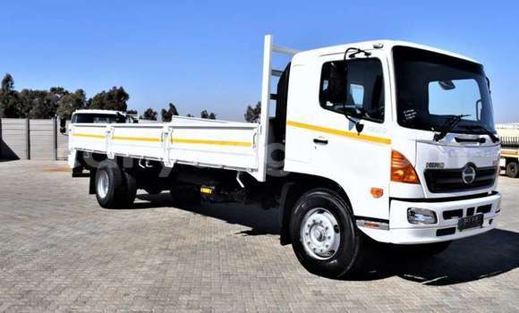 Acheter Occasion Utilitaire Hino Ranger Blanc à Karasburg, Karas Acheter Occasion Utilitaire Hino Ranger Blanc à Karasburg, Karas