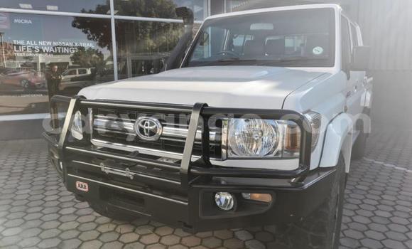 Buy Used Toyota Land Cruiser Other Car in Karasburg in Karas Buy Used Toyota Land Cruiser Other Car in Karasburg in Karas