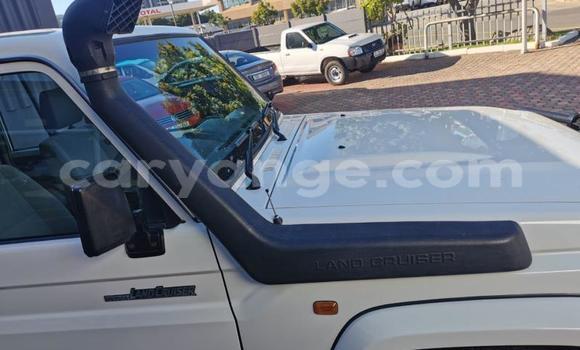 Buy Used Toyota Land Cruiser Other Car in Karasburg in Karas Buy Used Toyota Land Cruiser Other Car in Karasburg in Karas