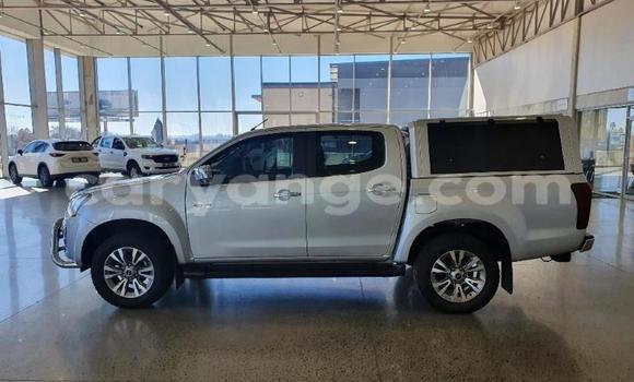 Acheter Occasion Voiture Isuzu D–MAX Vert à Henties Bay, Erongo Acheter Occasion Voiture Isuzu D–MAX Vert à Henties Bay, Erongo