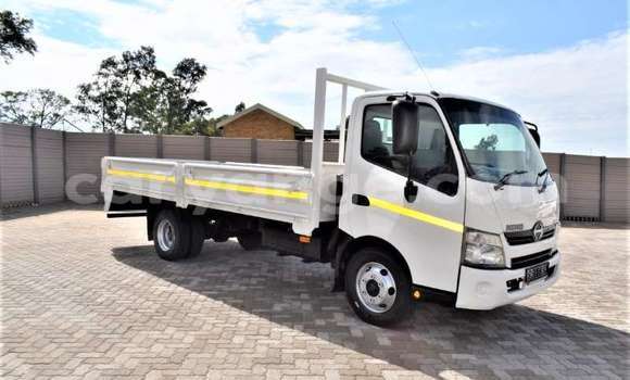 Buy Used Hino 300 Series Other Truck in Henties Bay in Erongo Buy Used Hino 300 Series Other Truck in Henties Bay in Erongo