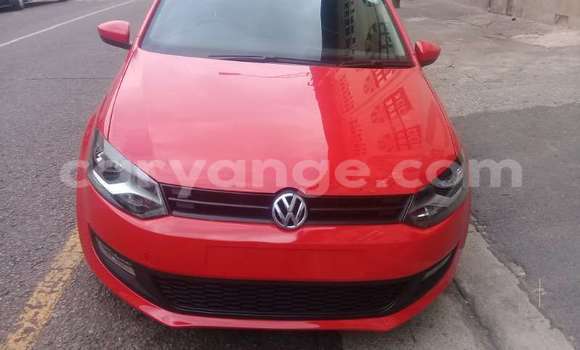 Acheter Occasion Voiture Volkswagen Polo Rouge à Windhoek, Namibie Acheter Occasion Voiture Volkswagen Polo Rouge à Windhoek, Namibie