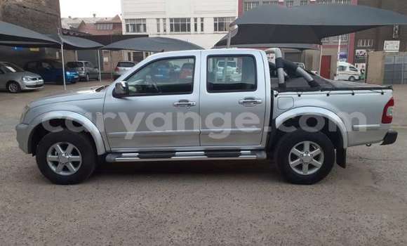 Buy Used Isuzu KB Silver Car in Windhoek in Namibia Buy Used Isuzu KB Silver Car in Windhoek in Namibia