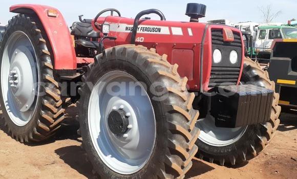 Buy Used Caterpillar 120 Red Truck in Windhoek in Namibia