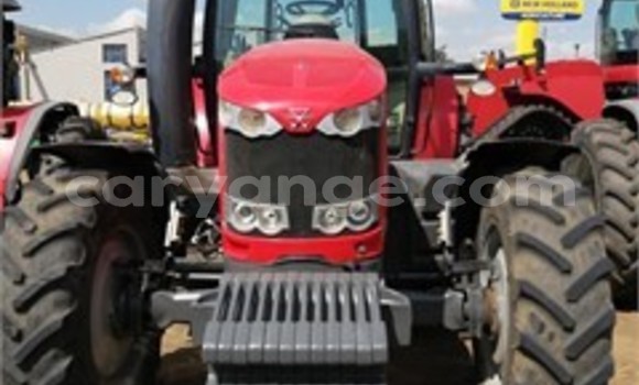 Buy Used Caterpillar 120 Red Truck in Grootfontein in Namibia