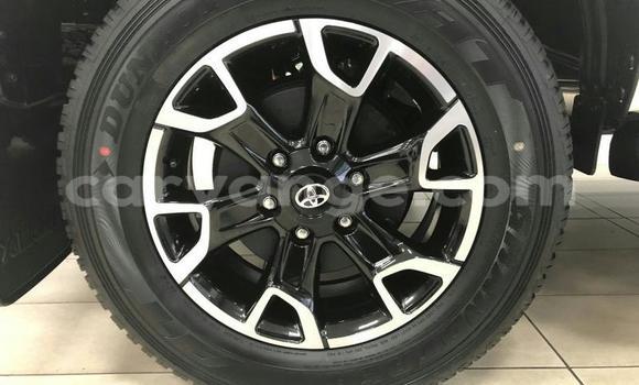 Acheter Occasion Voiture Toyota Hilux Blanc à Grootfontein, Namibie Acheter Occasion Voiture Toyota Hilux Blanc à Grootfontein, Namibie