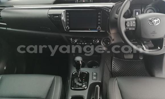 Buy Used Toyota Hilux Silver Car in Windhoek in Namibia Buy Used Toyota Hilux Silver Car in Windhoek in Namibia