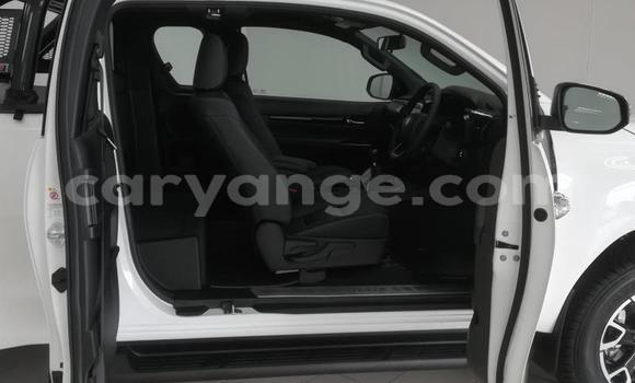 Buy Used Toyota Hilux White Car in Windhoek in Namibia Buy Used Toyota Hilux White Car in Windhoek in Namibia