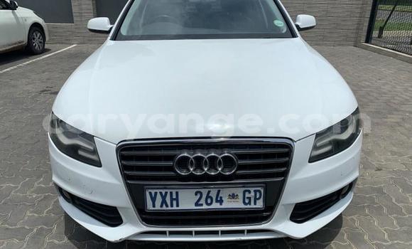 Acheter Occasion Voiture Audi A4 Blanc à Gobabis, Omaheke Acheter Occasion Voiture Audi A4 Blanc à Gobabis, Omaheke