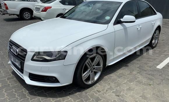 Acheter Occasion Voiture Audi A4 Blanc à Gobabis, Omaheke Acheter Occasion Voiture Audi A4 Blanc à Gobabis, Omaheke