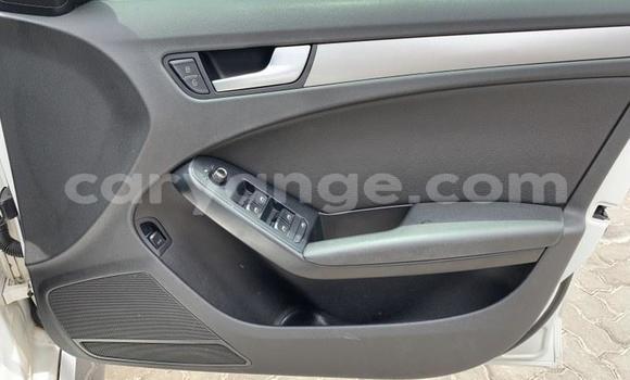 Acheter Occasion Voiture Audi A4 Blanc à Gobabis, Omaheke Acheter Occasion Voiture Audi A4 Blanc à Gobabis, Omaheke