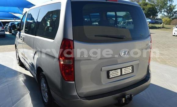 Buy Used Hyundai H1 Silver Car in Arandis in Kunene Buy Used Hyundai H1 Silver Car in Arandis in Kunene