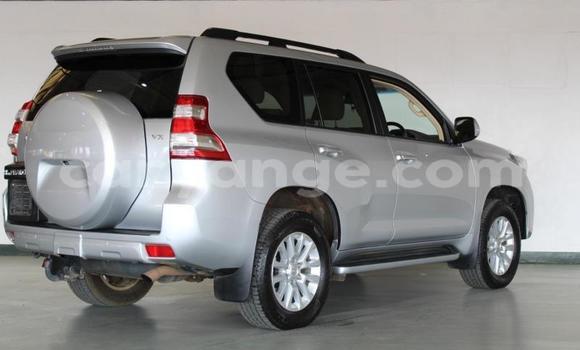Acheter Occasion Voiture Toyota Land Cruiser Prado Gris à Windhoek, Namibie Acheter Occasion Voiture Toyota Land Cruiser Prado Gris à Windhoek, Namibie