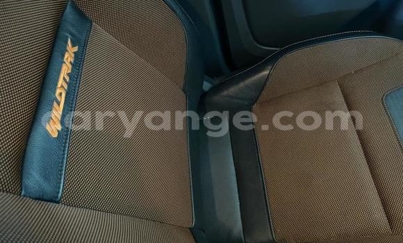 Acheter Occasion Voiture Ford Ranger Blanc à Import - Dubai, Namibie Acheter Occasion Voiture Ford Ranger Blanc à Import - Dubai, Namibie