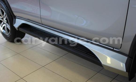 Acheter Occasion Voiture Toyota Fortuner Gris à Karasburg, Karas Acheter Occasion Voiture Toyota Fortuner Gris à Karasburg, Karas