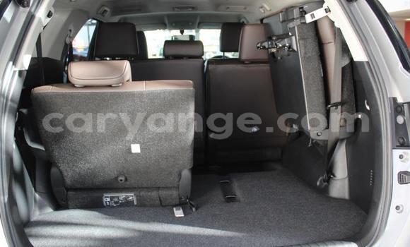 Acheter Occasion Voiture Toyota Fortuner Gris à Karasburg, Karas Acheter Occasion Voiture Toyota Fortuner Gris à Karasburg, Karas