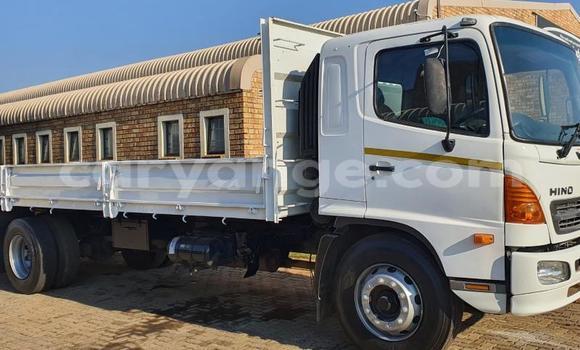 Acheter Occasion Utilitaire Hino Ranger Autre à Gobabis, Omaheke Acheter Occasion Utilitaire Hino Ranger Autre à Gobabis, Omaheke