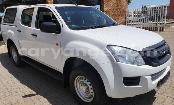 Buy Used Isuzu KB White Car in Windhoek in Namibia Buy Used Isuzu KB White Car in Windhoek in Namibia