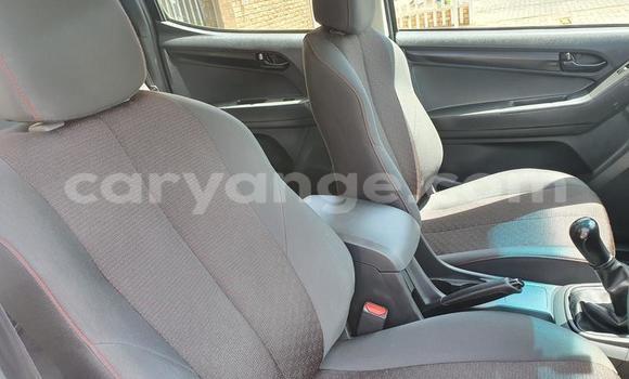 Buy Used Isuzu KB White Car in Windhoek in Namibia Buy Used Isuzu KB White Car in Windhoek in Namibia