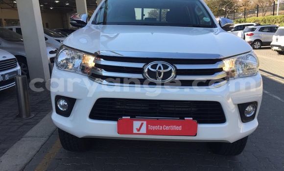 Buy Used Toyota Hilux White Car in Arandis in Kunene Buy Used Toyota Hilux White Car in Arandis in Kunene