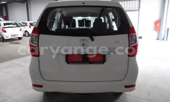 Buy Used Toyota Avanza White Car in Gobabis in Omaheke Buy Used Toyota Avanza White Car in Gobabis in Omaheke
