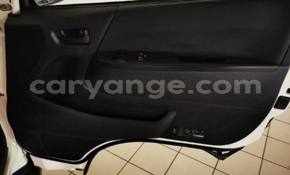 Buy Used Toyota Hi Ace White Car in Windhoek in Namibia Buy Used Toyota Hi Ace White Car in Windhoek in Namibia