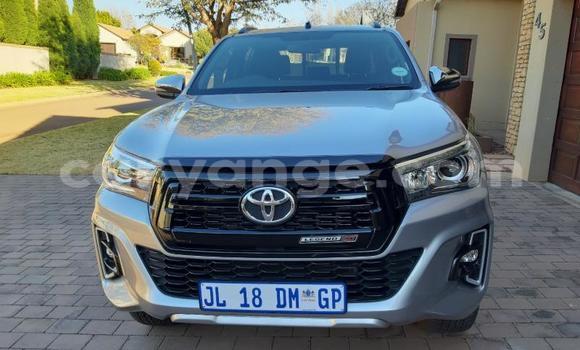 Acheter Occasion Voiture Toyota Hilux Gris à Gobabis, Omaheke Acheter Occasion Voiture Toyota Hilux Gris à Gobabis, Omaheke