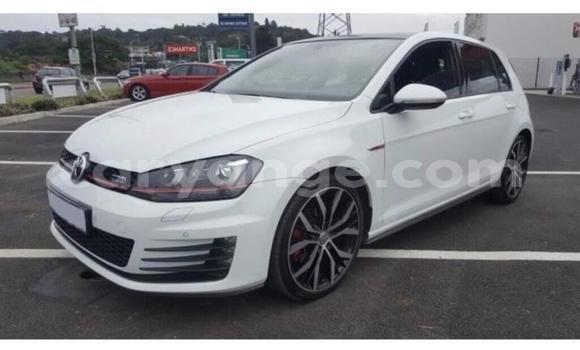 Buy Used Volkswagen Golf GTI White Car in Import - Dubai in Namibia Buy Used Volkswagen Golf GTI White Car in Import - Dubai in Namibia