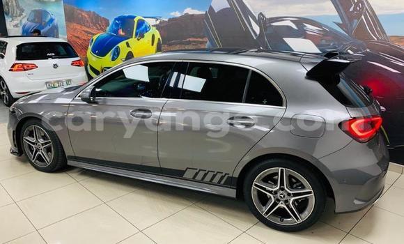 Buy Used Mercedes-Benz 250 Silver Car in Import - Dubai in Namibia Buy Used Mercedes-Benz 250 Silver Car in Import - Dubai in Namibia